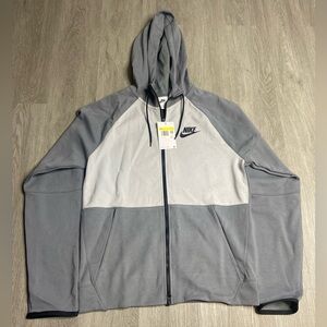 Nike Tech Fleece